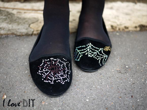 Charlottes web slippers diy