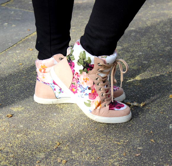 SNEAKERS FOREVER 21