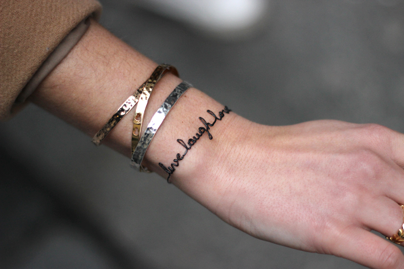 bracelet mot facon tatouage mitabaya